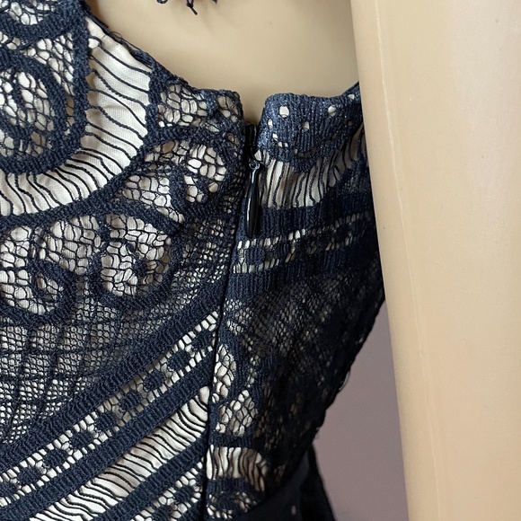 Vintage Milly 60’s black lace flutter sleeve dress - Picture 7 of 13